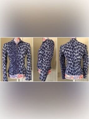 Rare vintage y2k Moschino Jeans animal heart print zip up jacket. Sz 4
